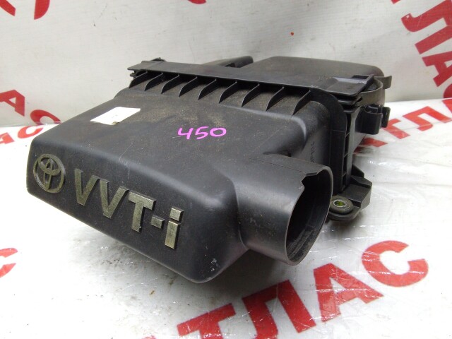 Корпус воздушного фильтра TOYOTA Vitz 2SZ-FE