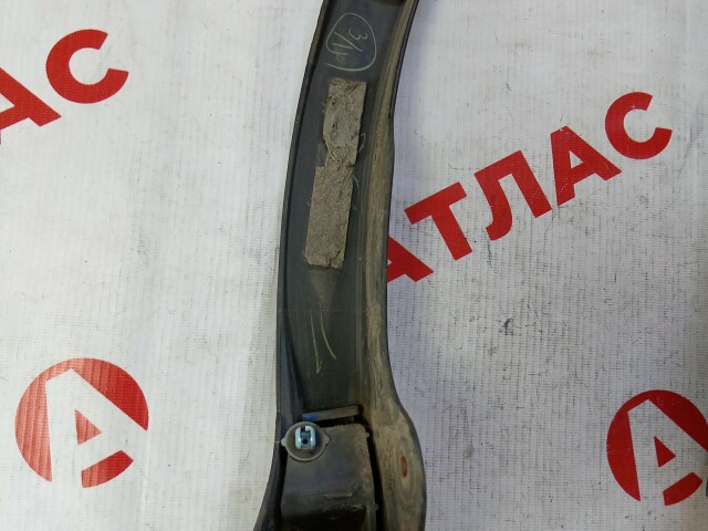 Накладка на крыло TOYOTA Estima 