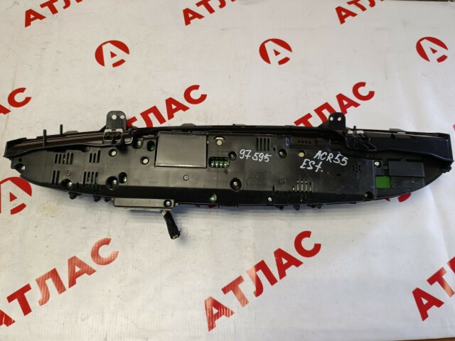 Щиток приборов TOYOTA Estima 