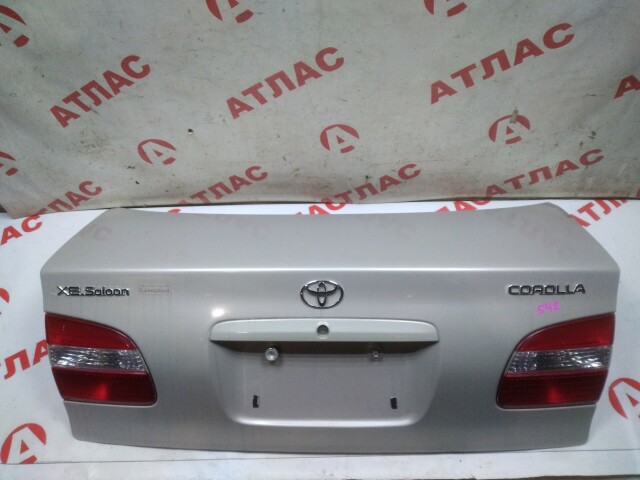 Крышка багажника TOYOTA Corolla 