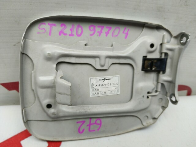 Лючок бензобака TOYOTA Corona Premio 