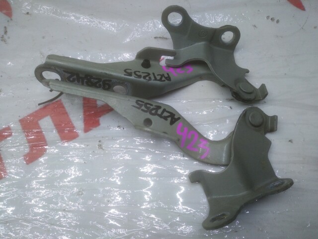 Кронштейны капота TOYOTA Avensis 