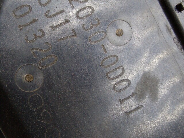 Дроссельная заслонка TOYOTA Avensis 1ZZ-FE