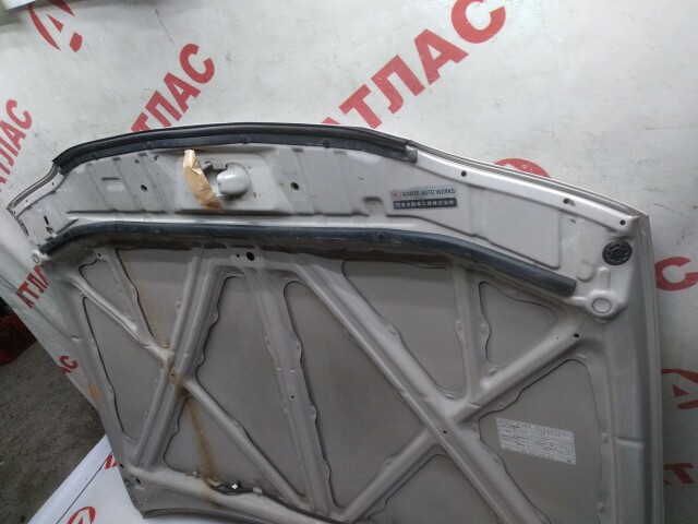 Капот TOYOTA Corolla 