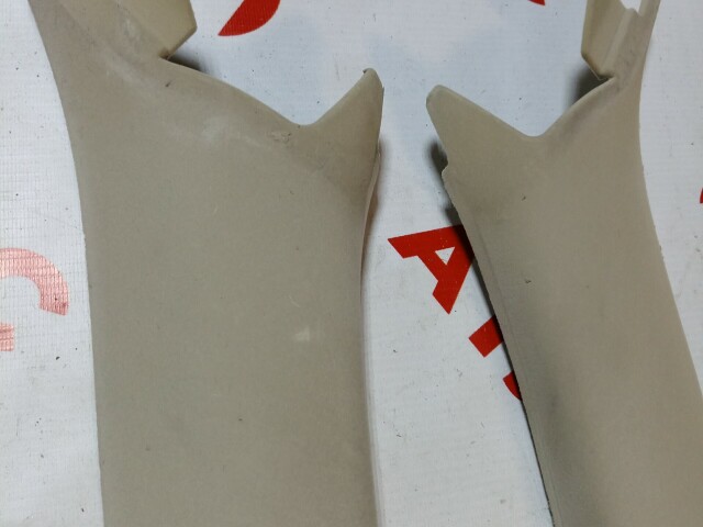 Накладка на стойку лобового стекла NISSAN Bluebird Sylphy 