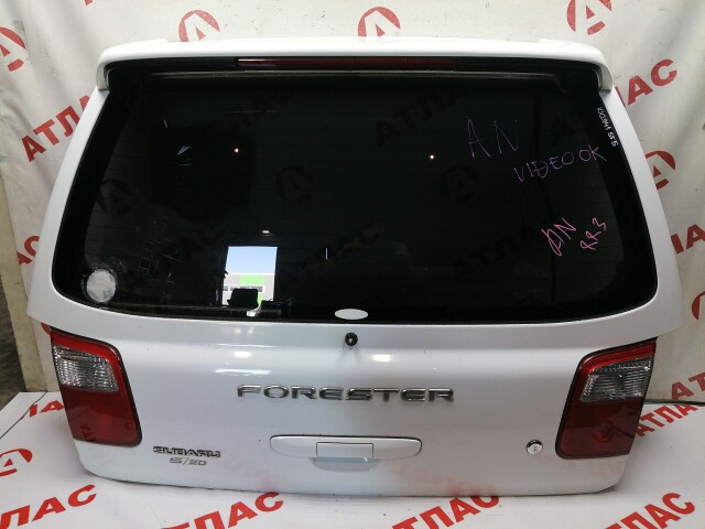 Дверь багажника SUBARU Forester 