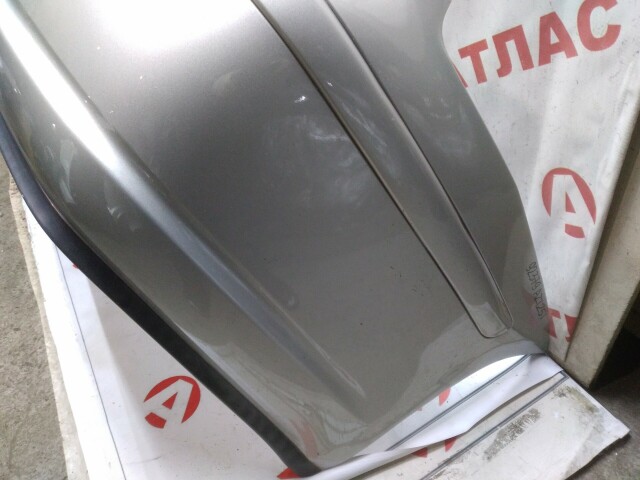 Бампер задний TOYOTA Avensis 