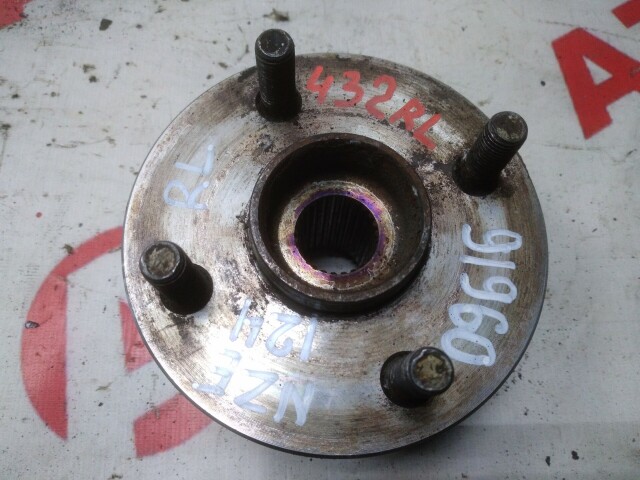 Ступица TOYOTA Corolla Fielder 