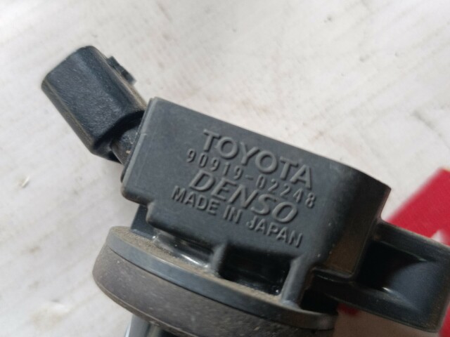 Катушка зажигания TOYOTA Corolla Fielder 