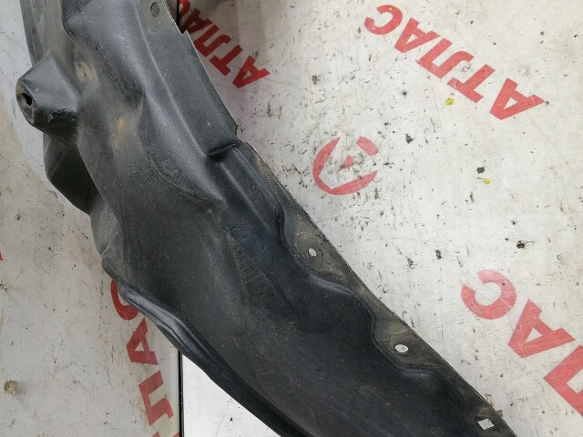 Подкрылок TOYOTA Corolla 