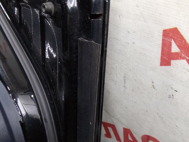 Дверь TOYOTA Avensis 