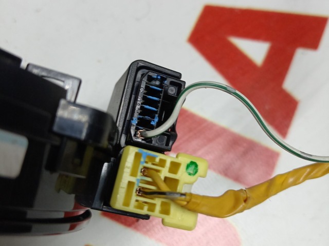 Шлейф подрулевой TOYOTA Premio 