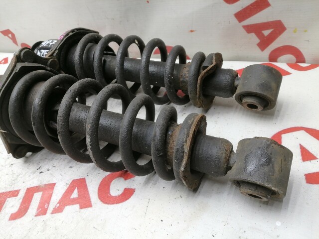 Стойка TOYOTA Corolla Runx 