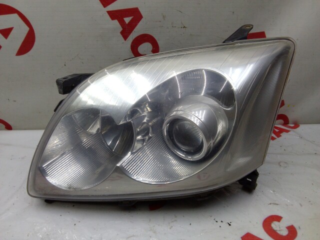 Фара TOYOTA Avensis 