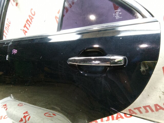 Дверь TOYOTA Camry 