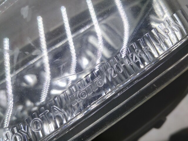 Туманка TOYOTA Premio 