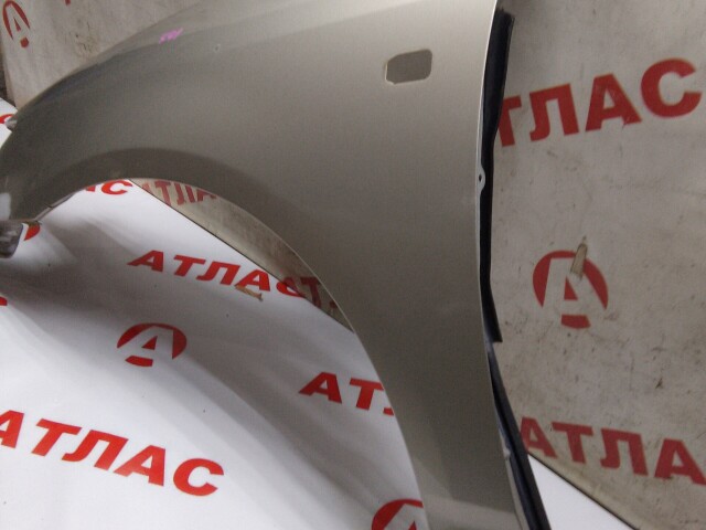 Крыло TOYOTA Corolla 