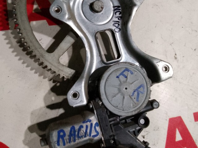 Стеклоподъемник TOYOTA Ractis 