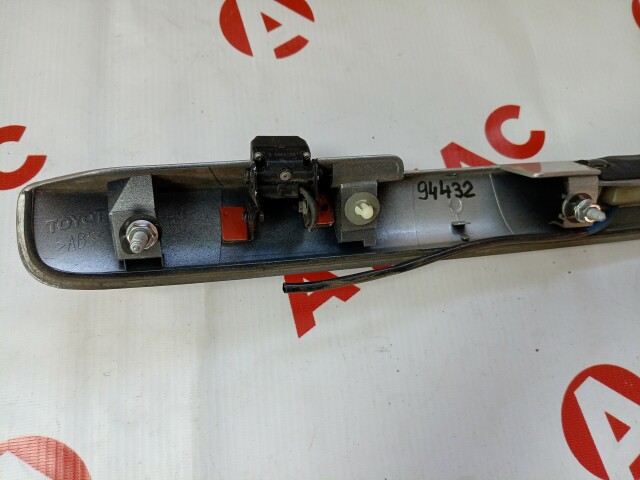 Накладка багажника TOYOTA Avensis 