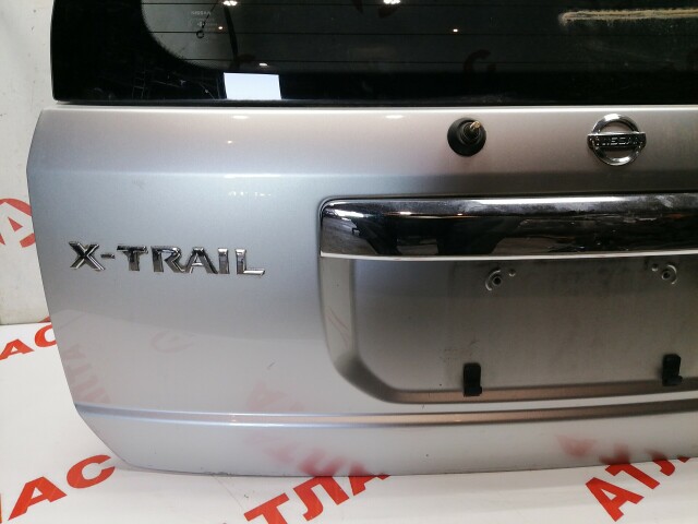 Дверь багажника NISSAN X-Trail 