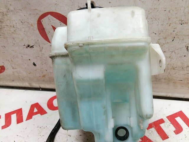 Бачок омывателя TOYOTA Corona Premio 