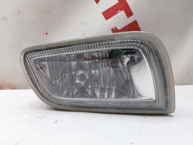 Туманка TOYOTA Corona Premio 