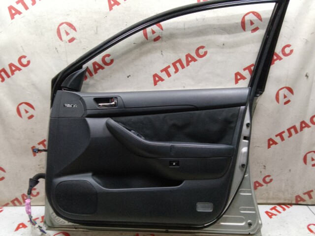 Дверь TOYOTA Avensis 