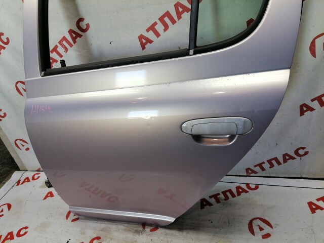 Дверь TOYOTA Vitz 