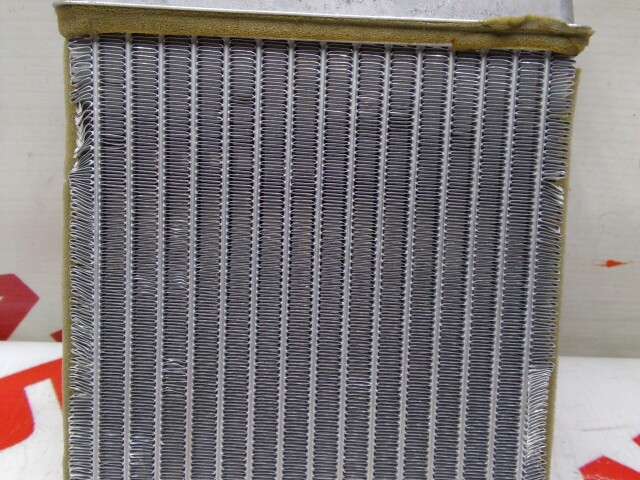 Радиатор печки NISSAN March 