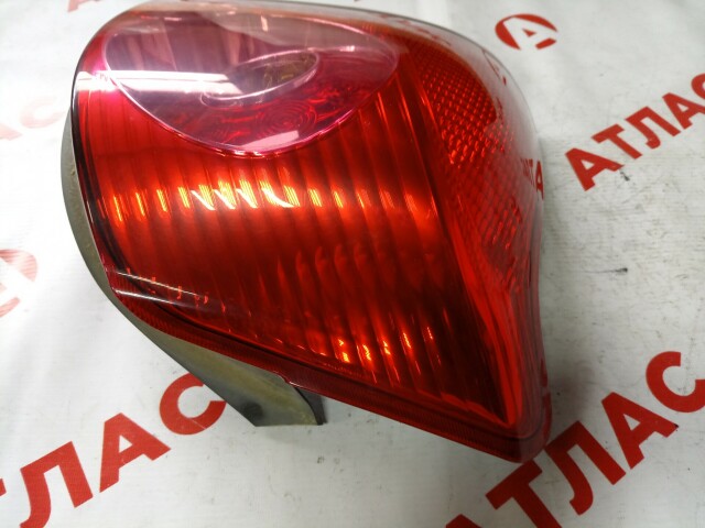 Стоп TOYOTA Avensis 