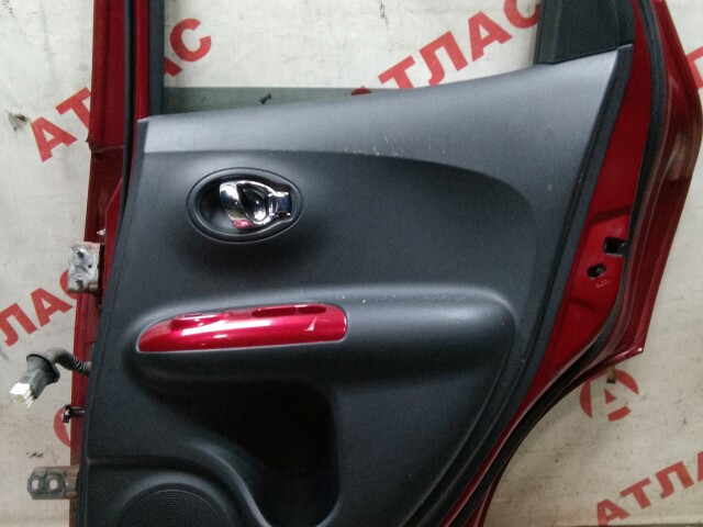 Дверь NISSAN Juke 
