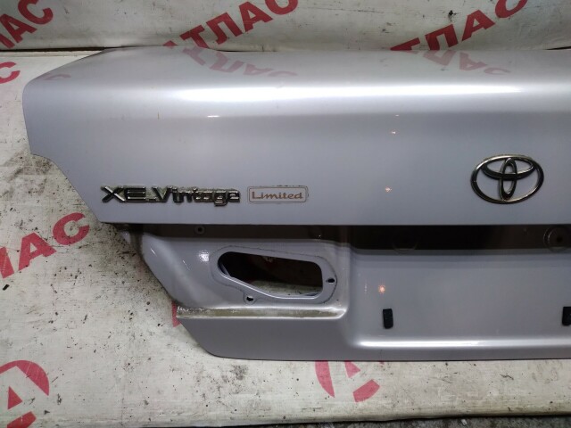 Крышка багажника TOYOTA Sprinter 