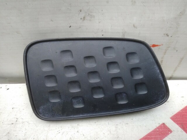 Заглушка в бампер TOYOTA Corolla Fielder 