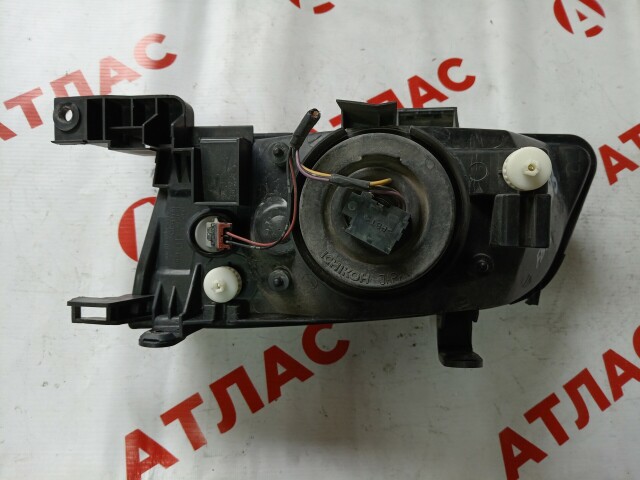 Фара NISSAN Sunny 