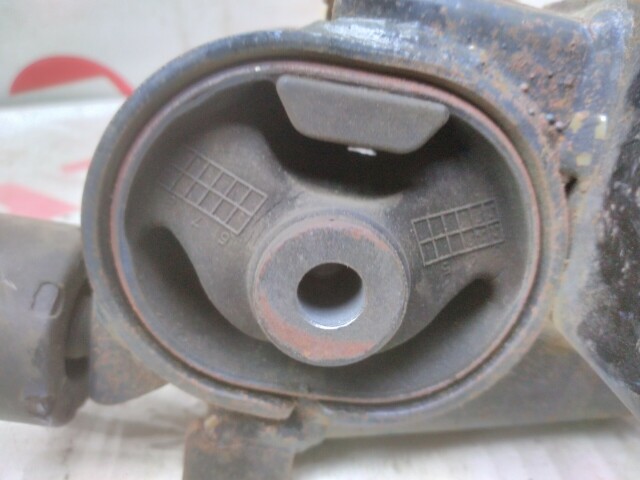 Подушка ДВС TOYOTA Corolla Runx 1NZ-FE