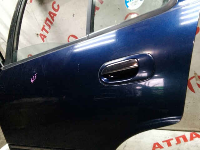 Дверь NISSAN Bluebird Sylphy 