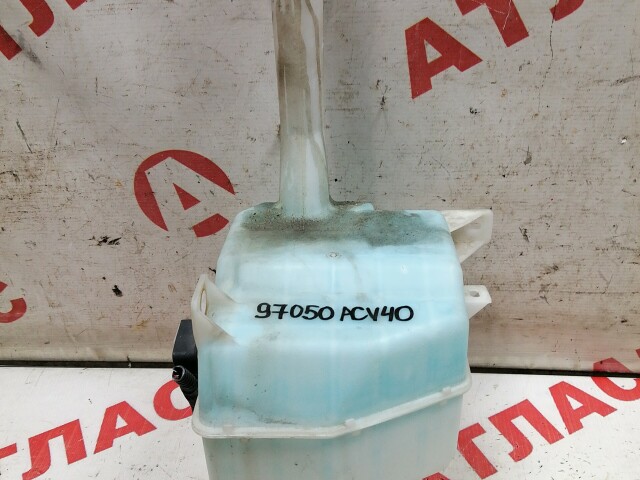 Бачок омывателя TOYOTA Camry 