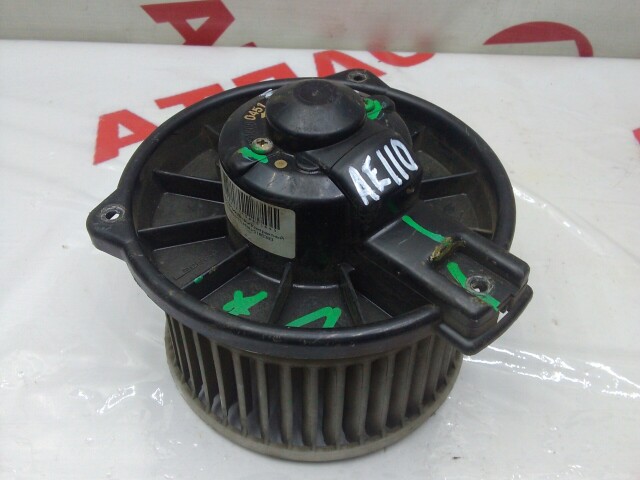 Моторчик печки TOYOTA Sprinter 