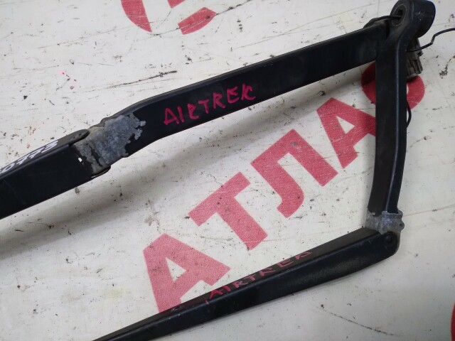 Щеткодержатель MITSUBISHI AirTrek 