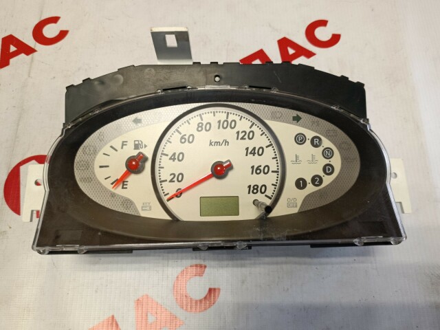 Щиток приборов NISSAN March 