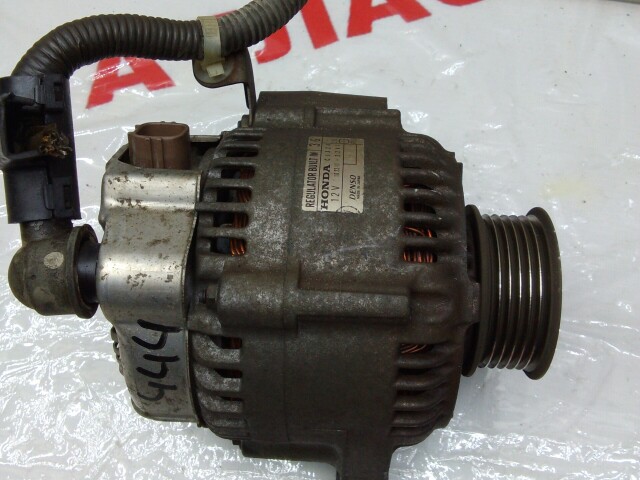 Генератор HONDA Stream D17A