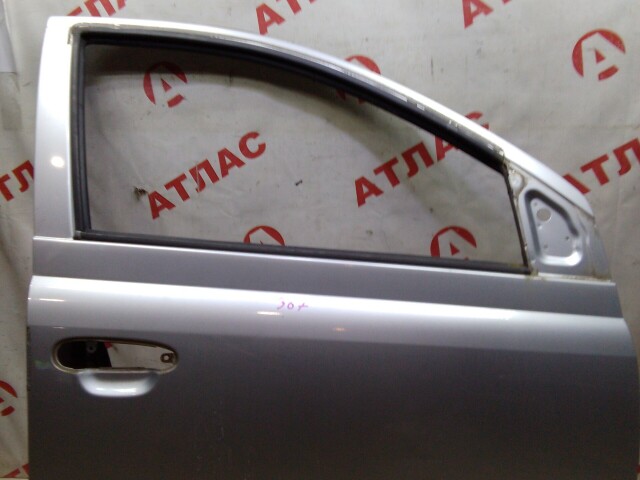 Дверь TOYOTA Vitz 