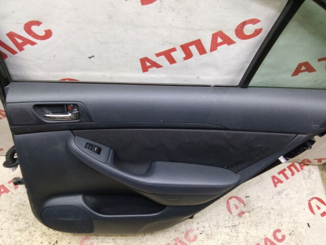 Дверь TOYOTA Avensis 
