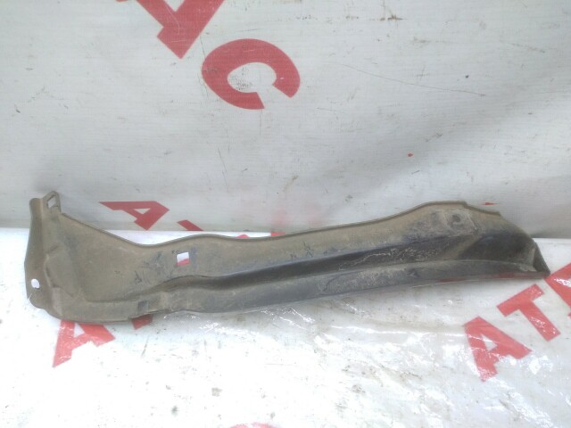 Подкрылок TOYOTA Corolla Fielder 