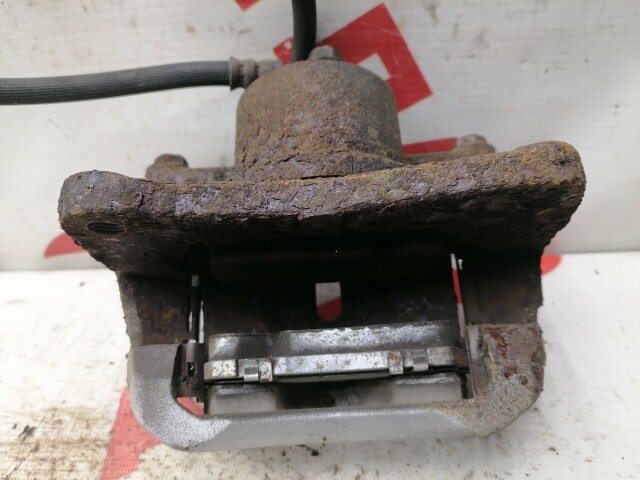 Суппорт TOYOTA Corolla Fielder 