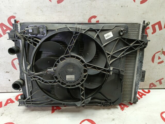 Радиатор охлаждения NISSAN Dualis 