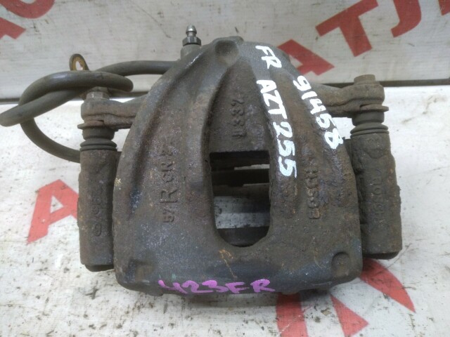 Суппорт TOYOTA Avensis 