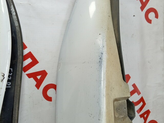 Накладка TOYOTA Avensis 