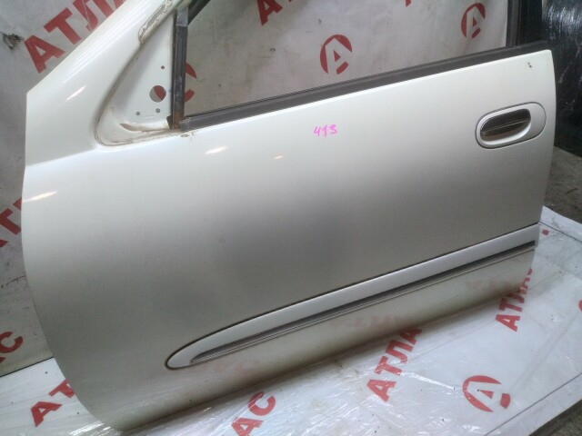 Дверь NISSAN Bluebird Sylphy 