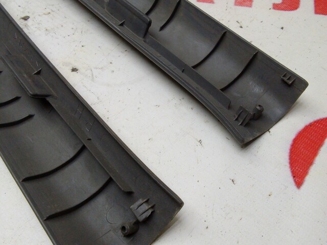 Накладка на порог салона TOYOTA Corolla 